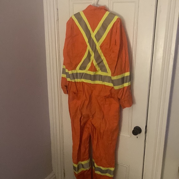 Coveralls - Picture 3 of 4